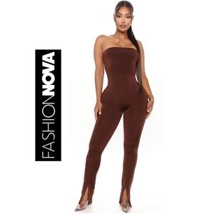 👜 FASHION NOVA " Walk of Fame Jumpsuit " 👜